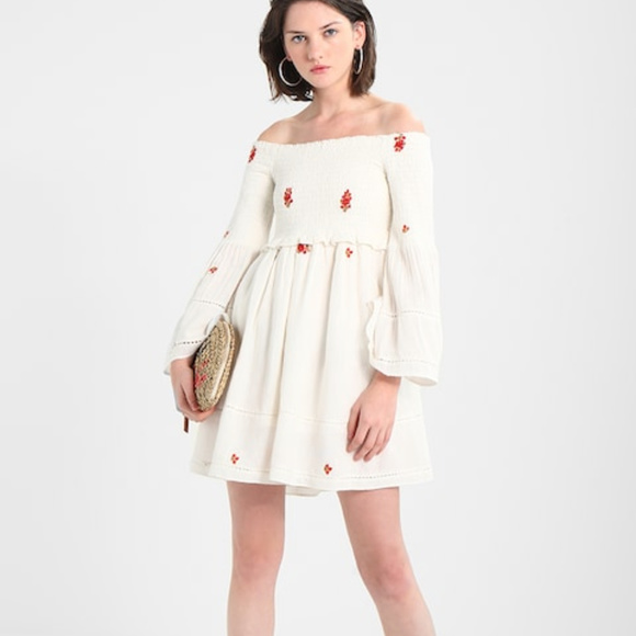 🆕 Free People Counting Daisies Embroidered Dress - Picture 3 of 6